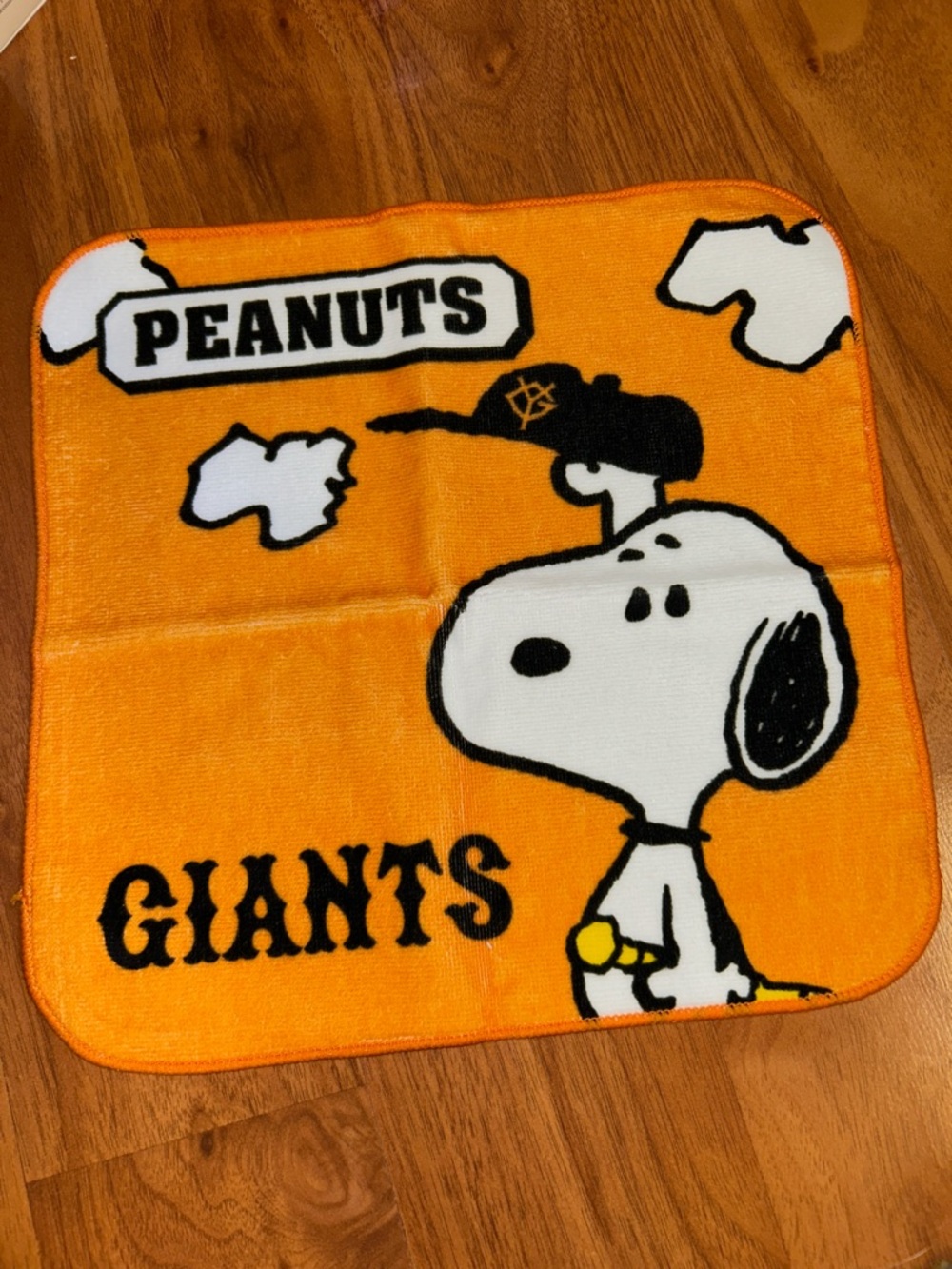 Brand New in Packaging Snoopy Japan Hanshin Tigers Baseball Towel